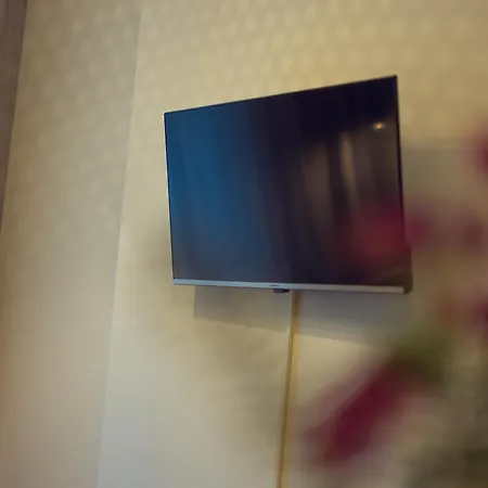 Leonart Living 12 Apartment