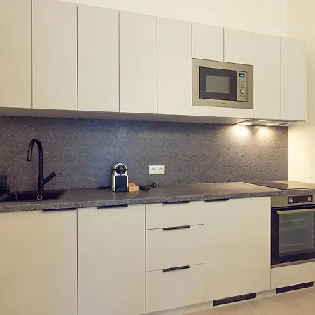 Leonart Living 12 * Graz