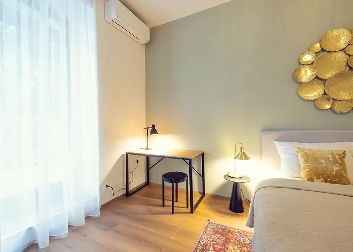 公寓 Leonart Living 12 *