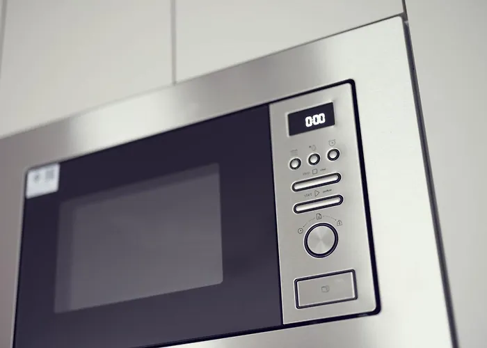 Leonart Living 12 公寓 *